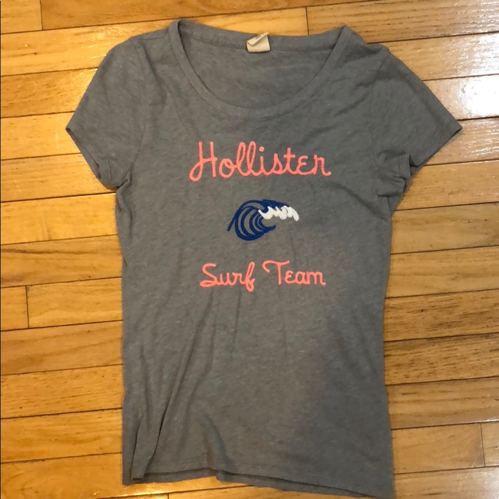 Hollister T-Shirt